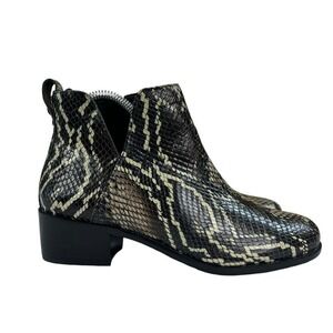 Vionic Clara Boa Snakeskin Ankle Boots Sz 7 Retro Y2K Minimallist Chic Y2K Boots